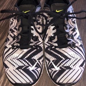 Women’s Nike Flex Adapt trainers